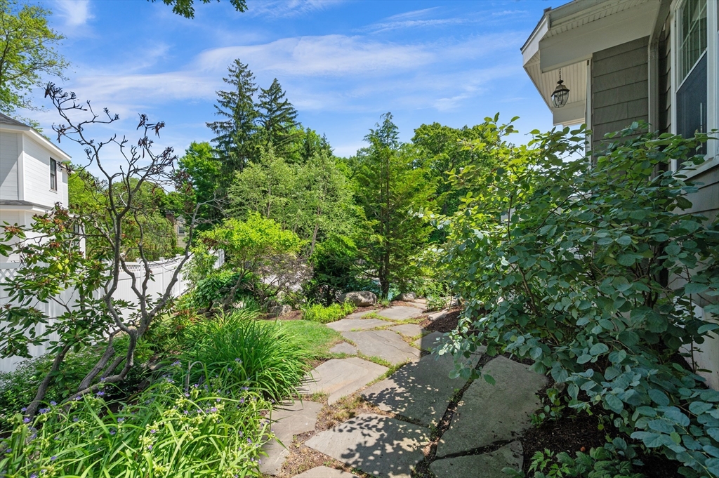 233 Rutledge Road Belmont, MA 02478 - Photo 34 of 37