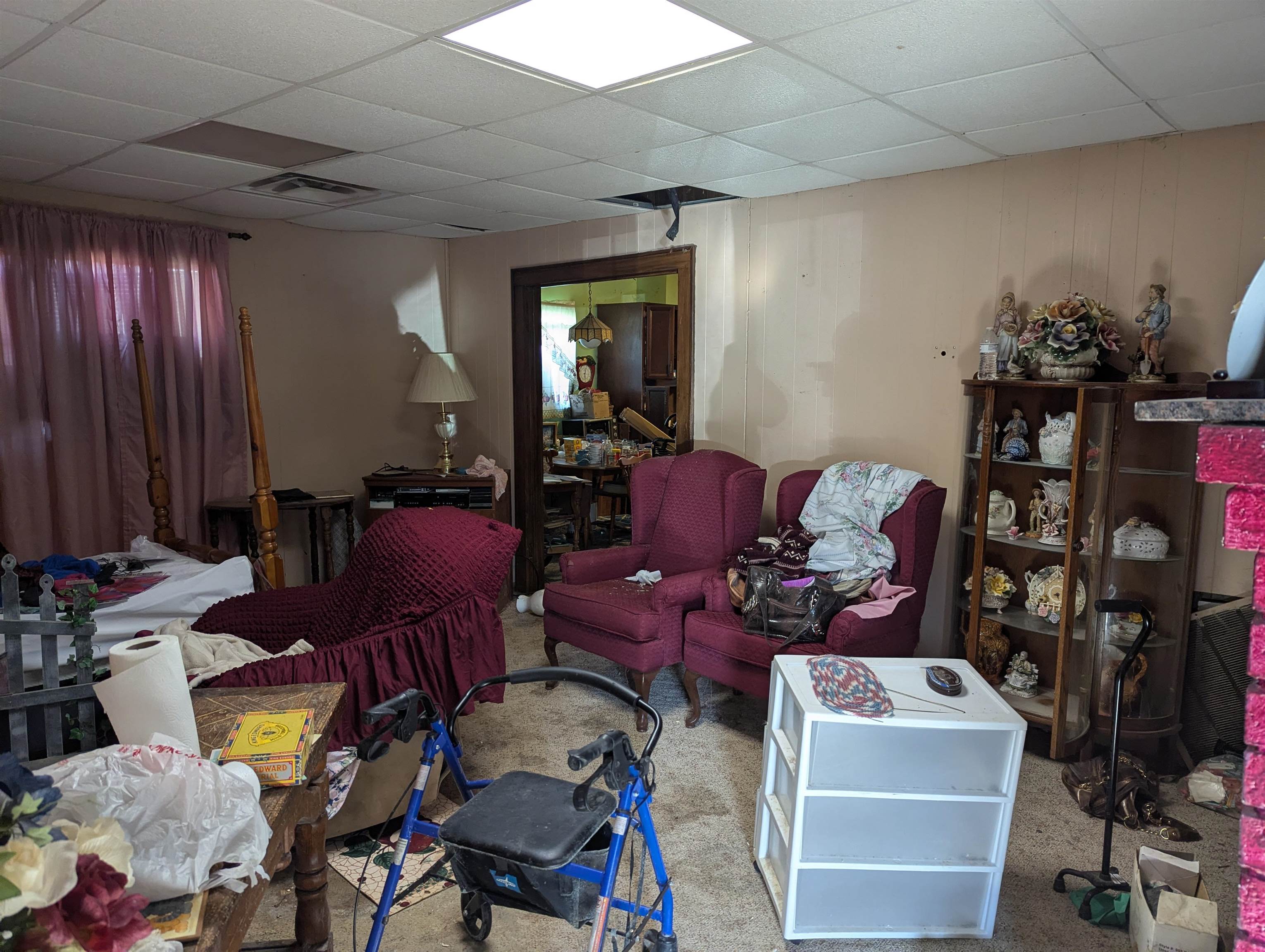 1913 Cannonsburg Road Ashland, KY 41102 - Photo 4 of 11