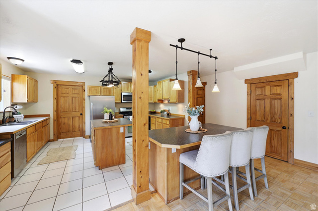 87 North Loafer Canyon Road Elk Ridge, UT 84651 - Photo 13 of 48
