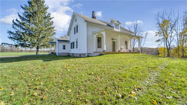 $499,900 | 1096 Victor Road, Macedon, NY 14502