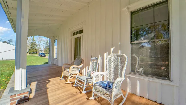 $499,900 | 1096 Victor Road, Macedon, NY 14502