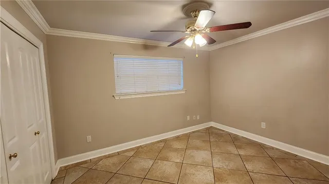 $2,400 | 2213 Stall Drive, Harvey, LA 70058