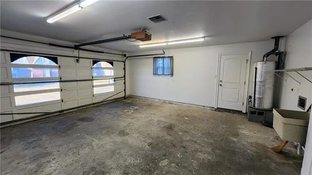 $2,200 | 2213 Stall Drive, Harvey, LA 70058