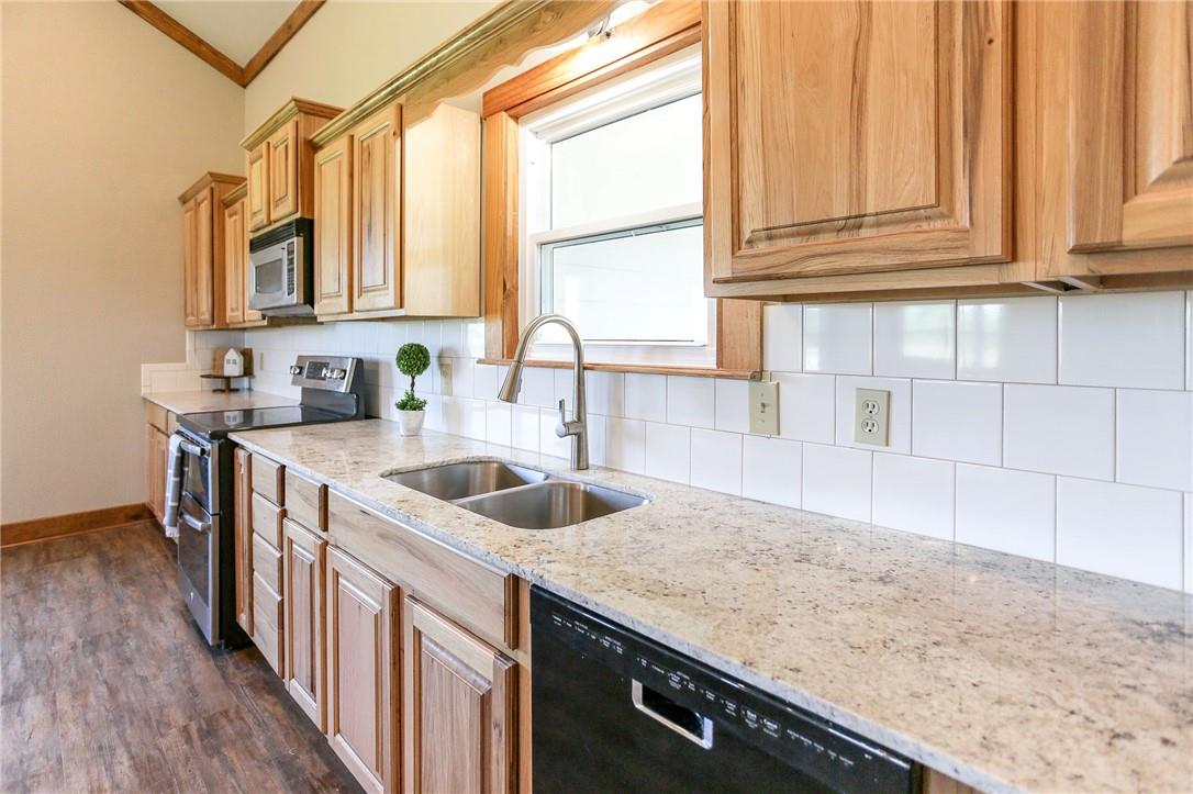 3048 West Houston River Road Sulphur, LA 70663 - Photo 8 of 24 Gallery Image 8