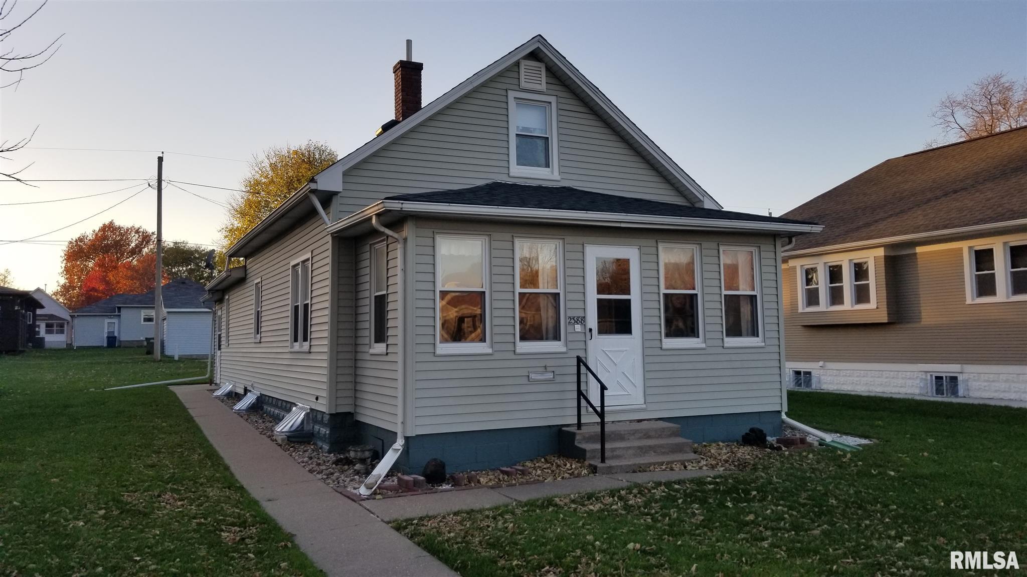 2388 Chancy Street Clinton, IA 52732 - Photo 1 of 17 Gallery Image 1