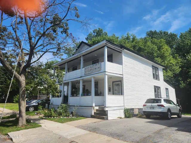 $195,000 | 21 Walnut Street, Glens Falls, NY 12801