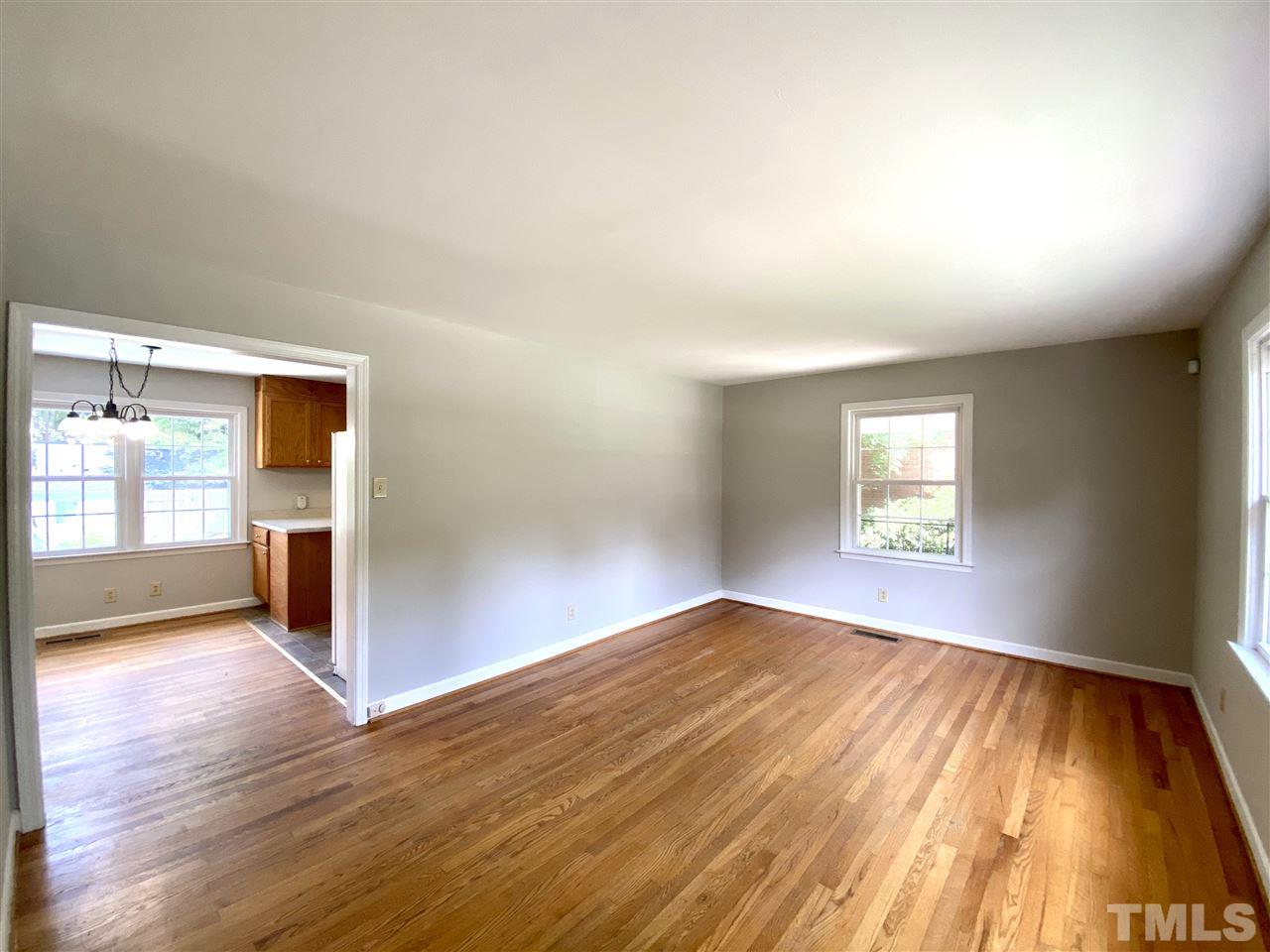 2828 Van Dyke Avenue Raleigh, NC 27607 - Photo 4 of 15