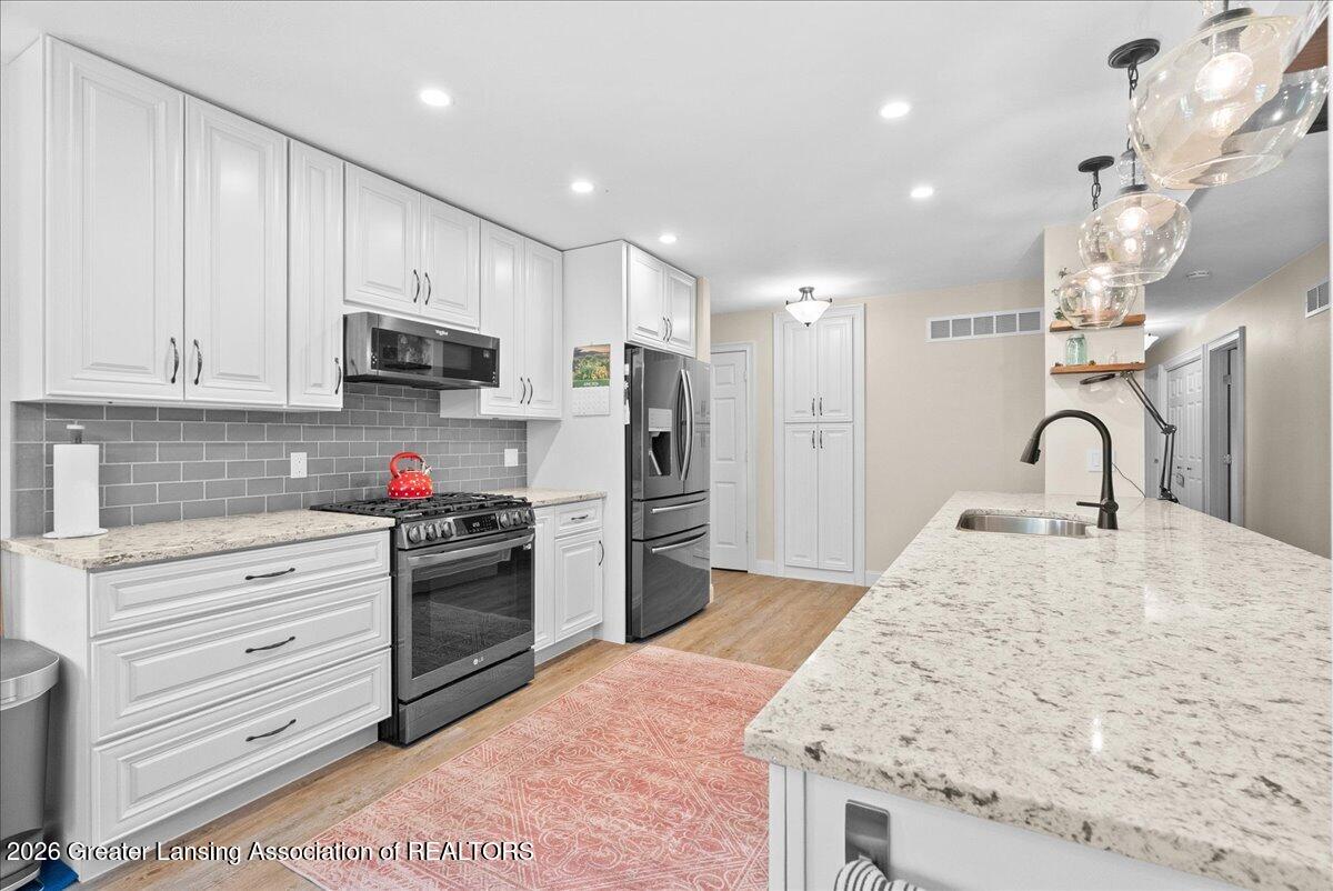 3054 Kemler Road Eaton Rapids, MI 48827 - Photo 11 of 46