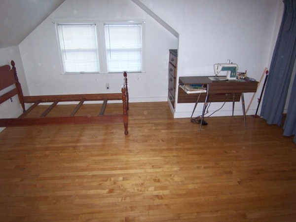 20 Moon Road Lynn, MA 01904 - Photo 19 of 26 Gallery Image 19