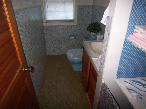 20 Moon Road Lynn, MA 01904 - Photo 10 of 26 Gallery Image 10
