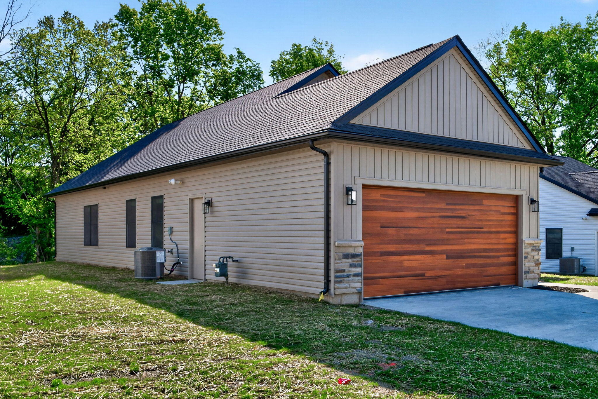 1766 Northpoint Road Springfield, OH 45503 - Photo 5 of 51
