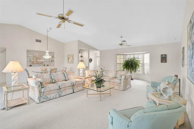 $520,000 | 4360 Presidential Ave Circle East, Bradenton, FL 34203