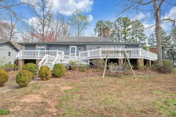 $1,399,999 | 223 Lee Drive, Huddleston, VA 24104