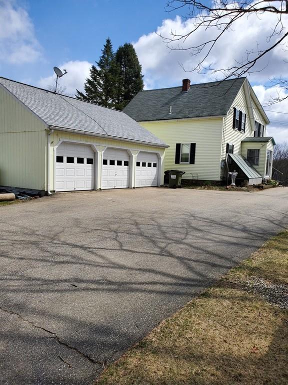 18 North Brookfield Road Spencer, MA 01562 - Photo 1 of 3 Gallery Image 1
