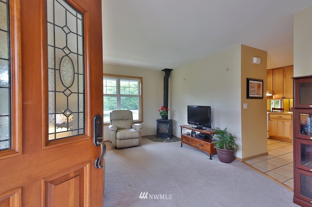 3410 Craw Road Langley, WA 98260 - Photo 3 of 23 Gallery Image 3