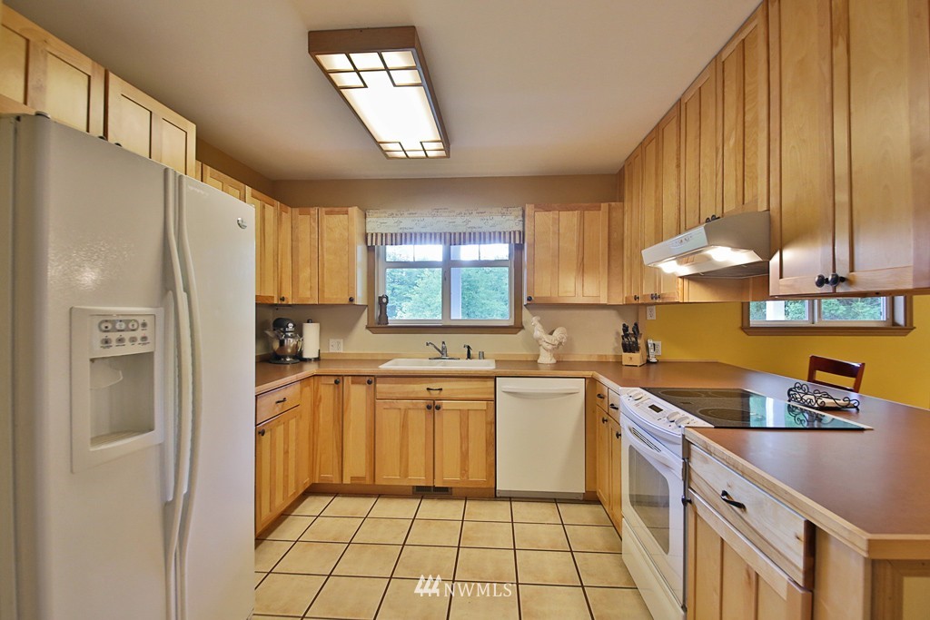 3410 Craw Road Langley, WA 98260 - Photo 5 of 23 Gallery Image 5