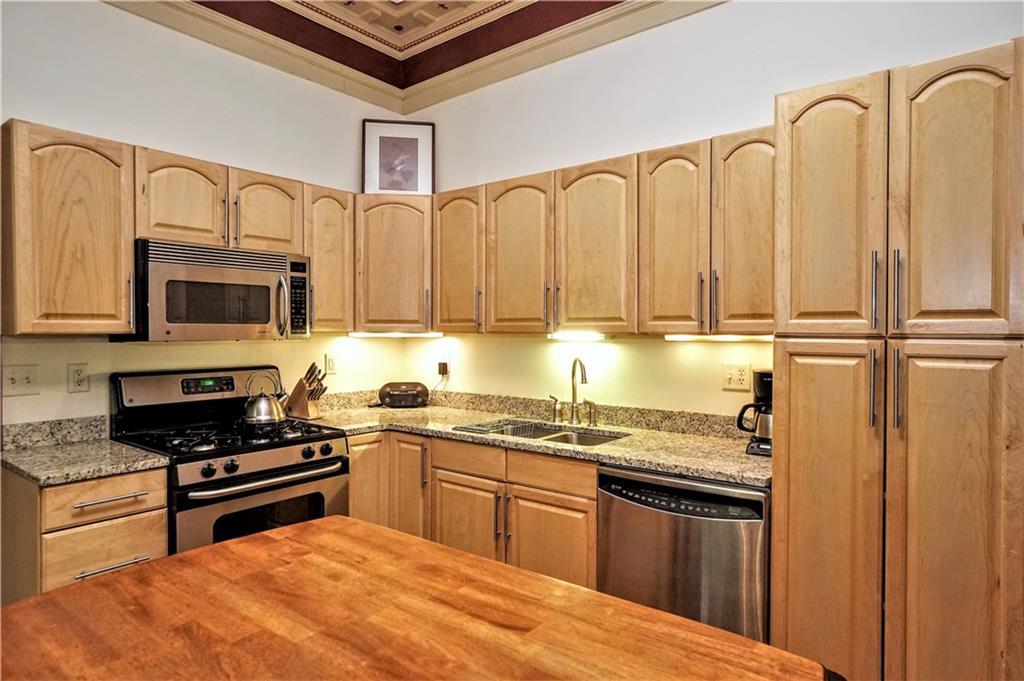 14 Mellen Street, Unit 1R Portland, ME 04101 - Photo 13 of 29 Photo