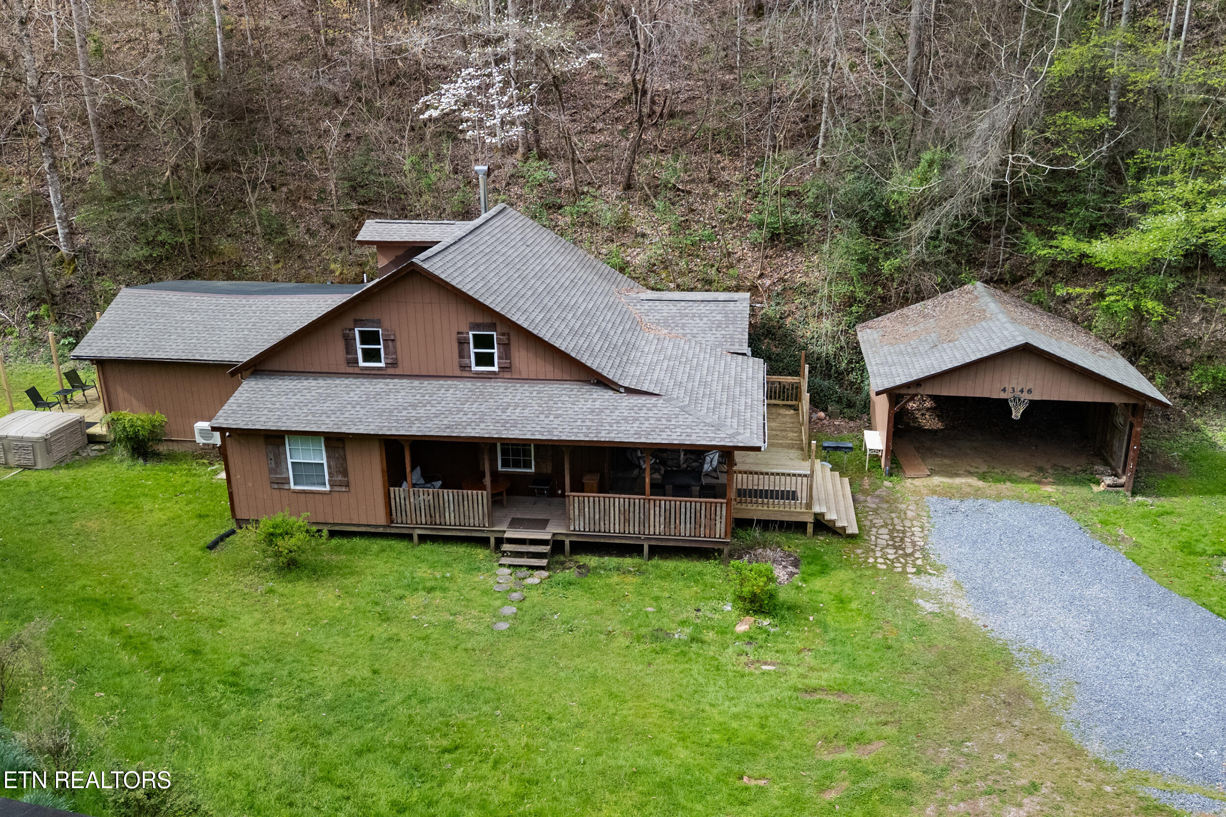 4346 Grindstone Ridge Road Pigeon Forge, TN 37863 - Photo 3 of 43 42_4346 grindstone 042