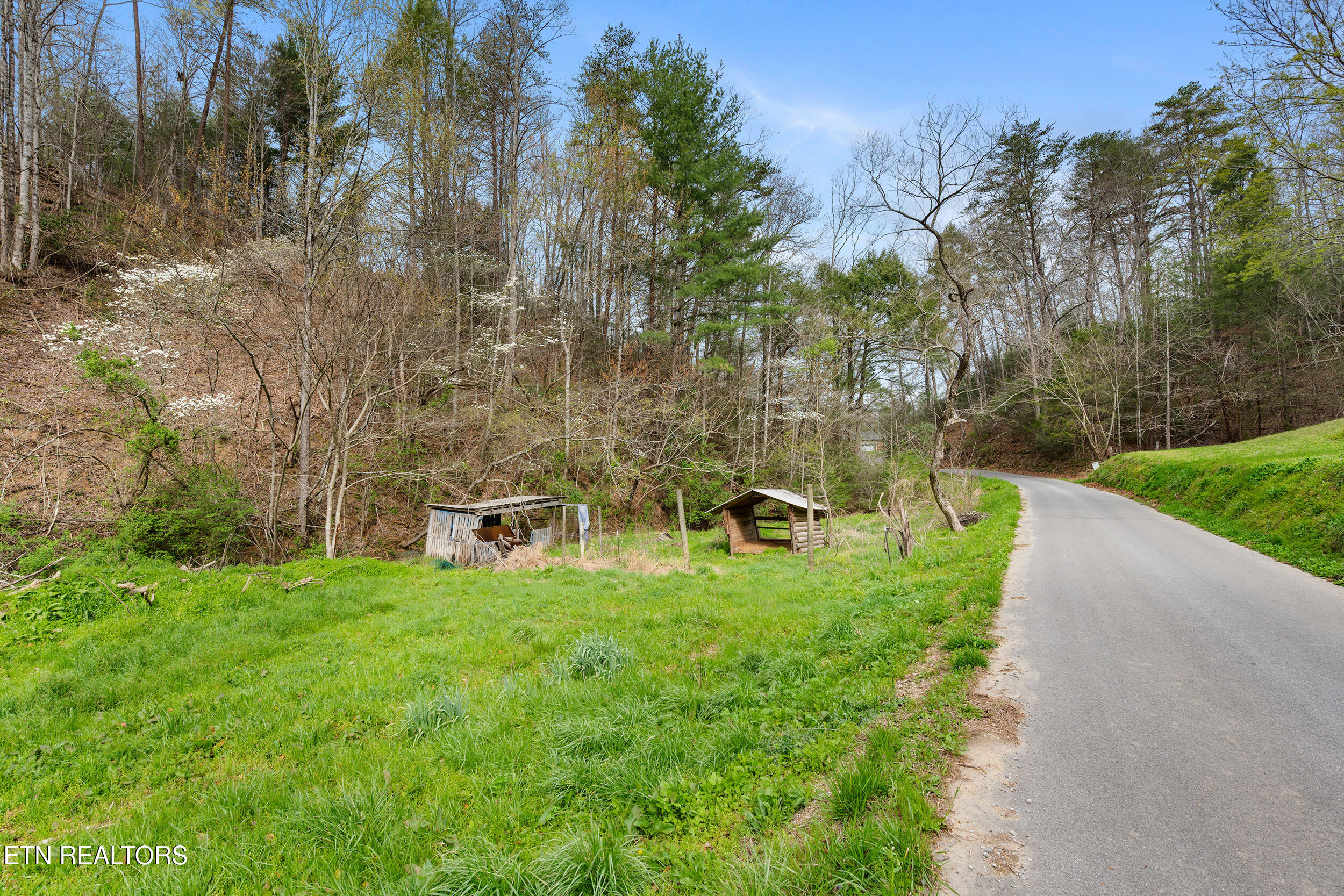 4346 Grindstone Ridge Road Pigeon Forge, TN 37863 - Photo 42 of 43 47_4346 grindstone 047