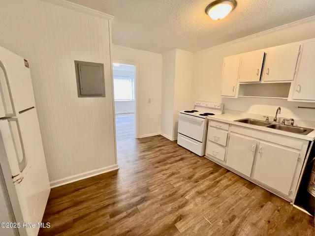 $875 | 309 Starling Street, Richlands, NC 28574