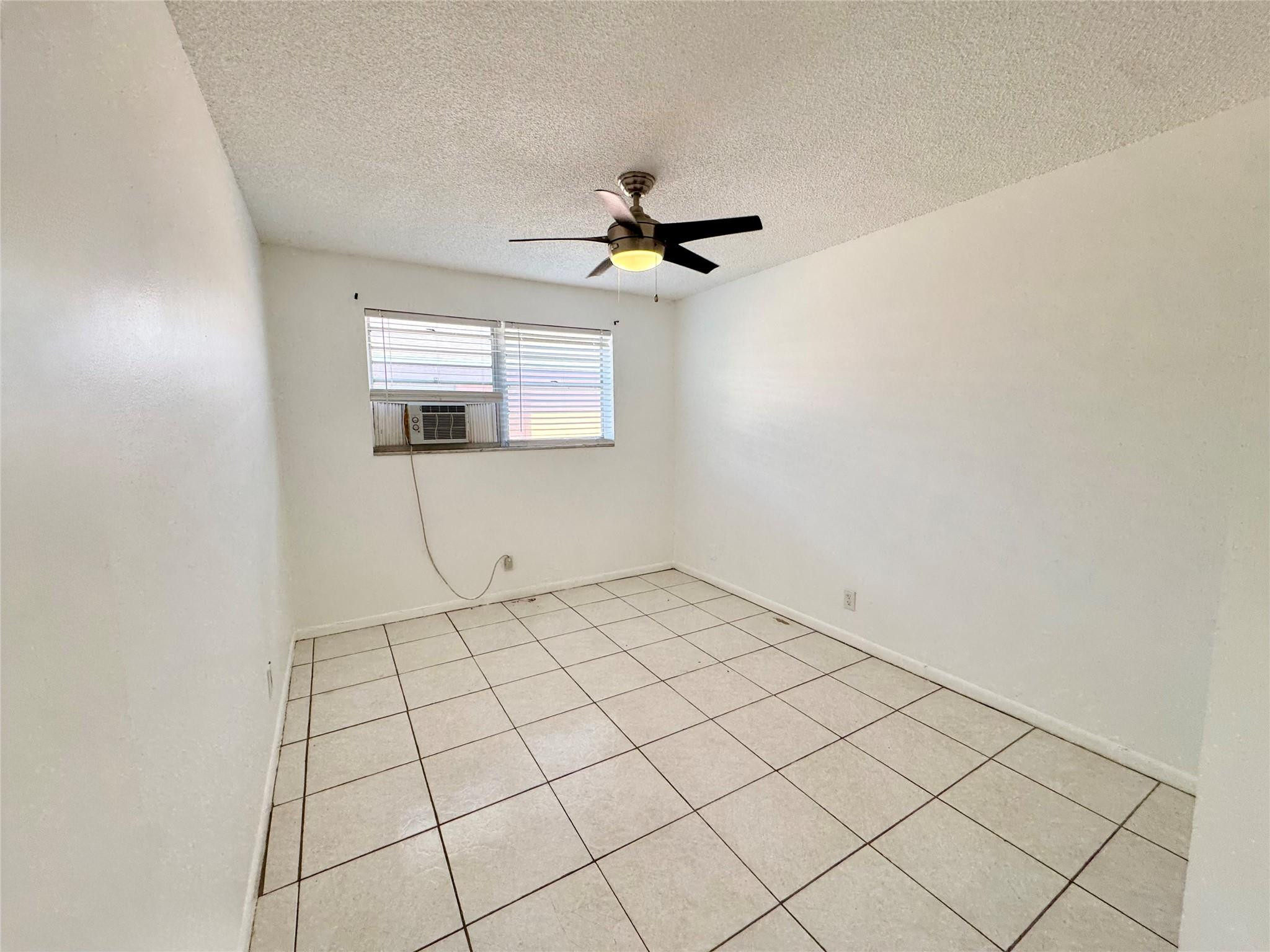 147 West 17th Street Riviera Beach, FL 33404 - Photo 12 of 15 Photo 12