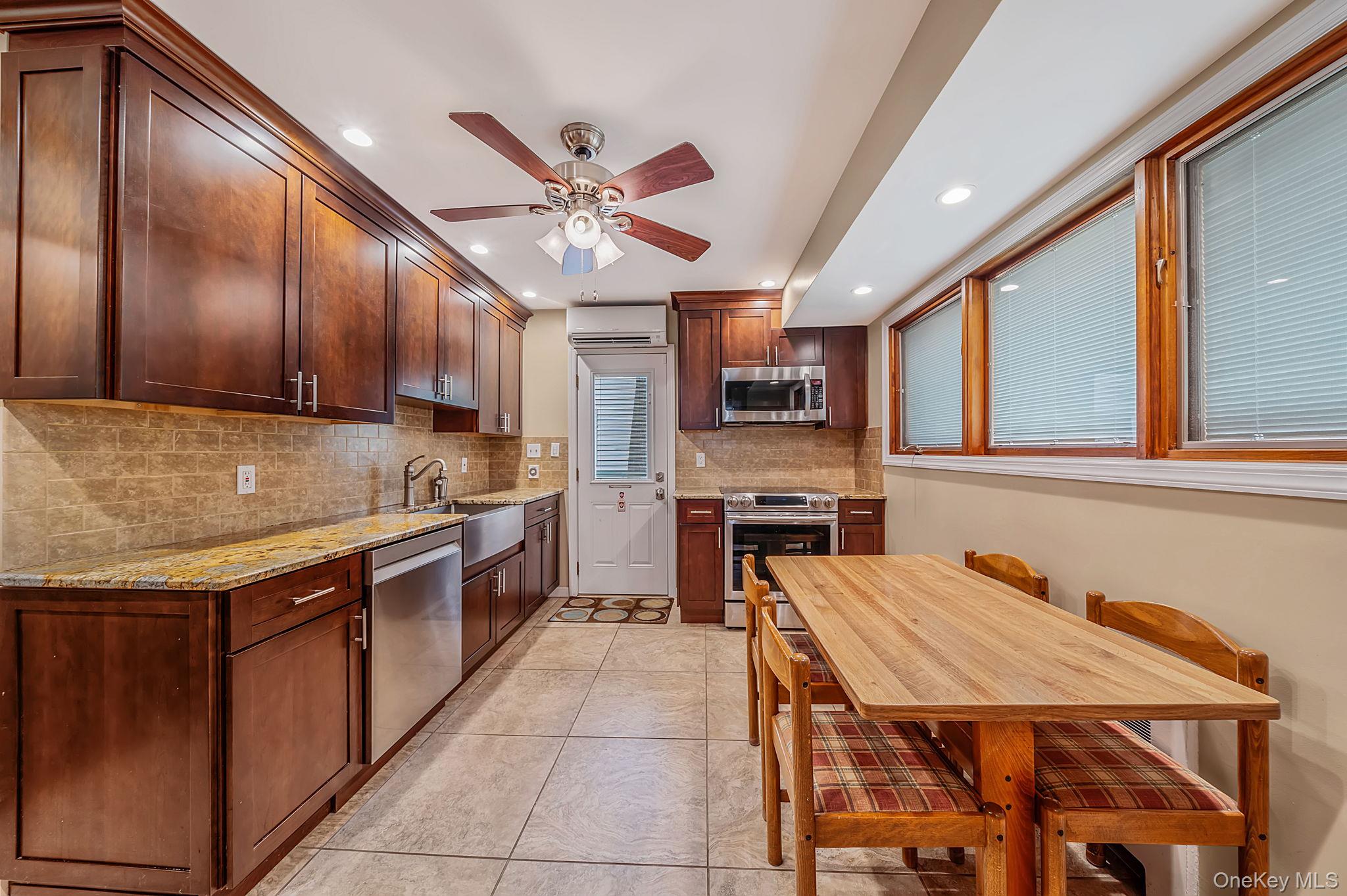 751 Fillmore Road East Meadow, NY 11554 - Photo 5 of 28