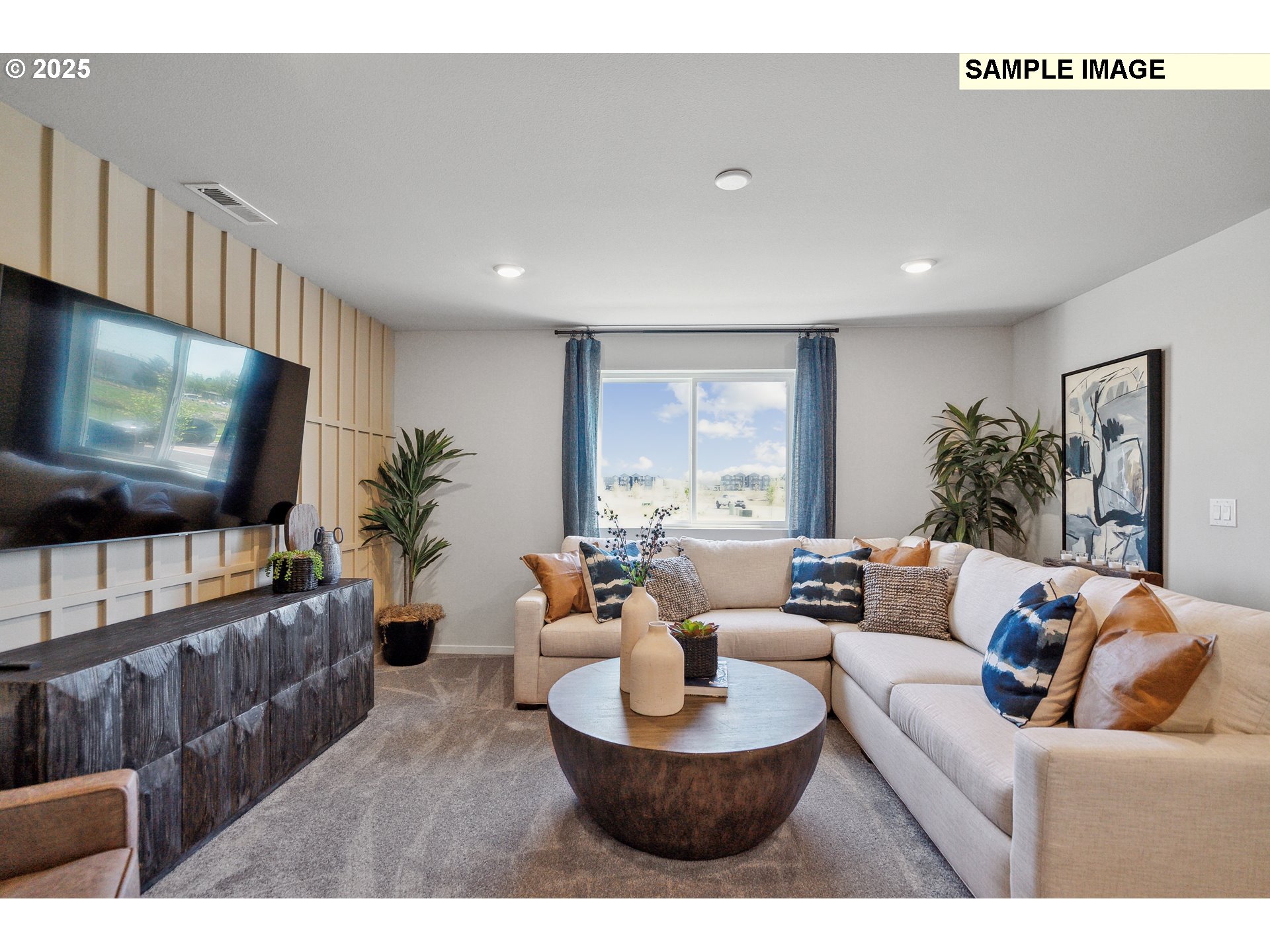 728 Merriott Lane Woodburn, OR 97071 - Photo 13 of 36