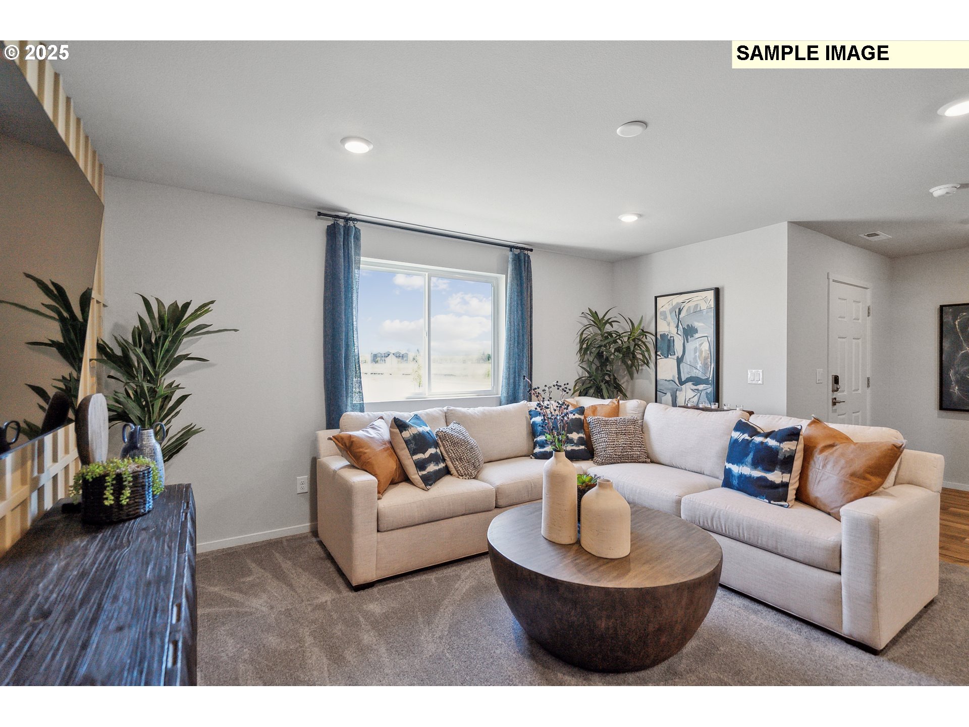 728 Merriott Lane Woodburn, OR 97071 - Photo 14 of 36