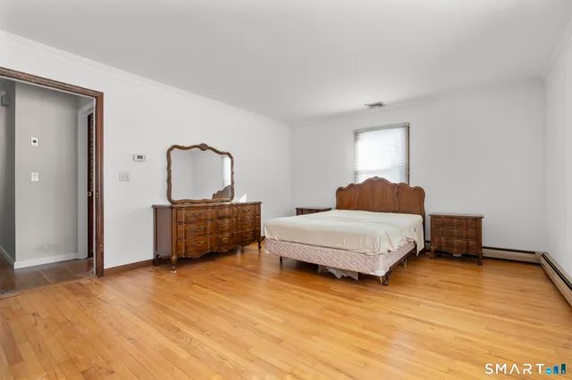 $685,000 | 4 Twist Hill Road, Newtown, CT 06470