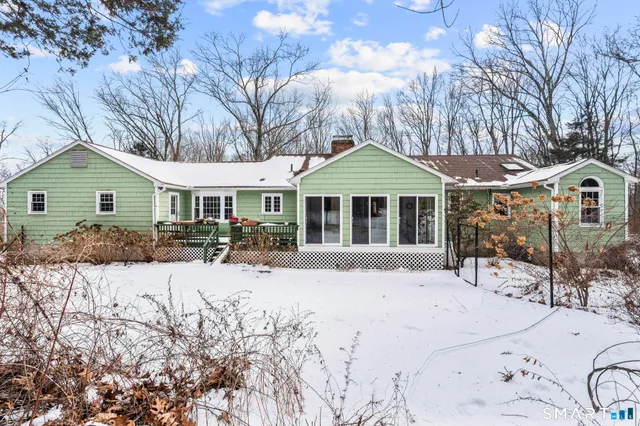 $685,000 | 4 Twist Hill Road, Newtown, CT 06470