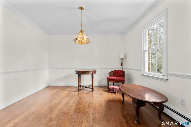 $685,000 | 4 Twist Hill Road, Newtown, CT 06470