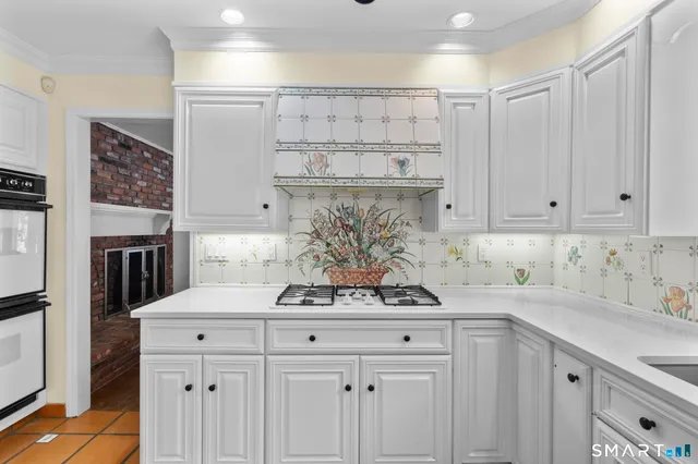 $685,000 | 4 Twist Hill Road, Newtown, CT 06470