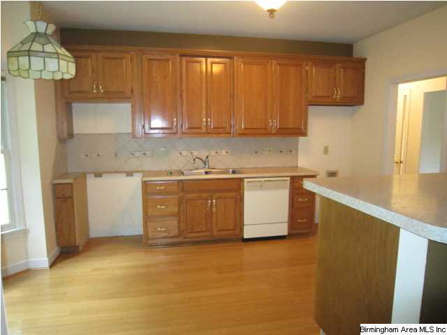 4808 15th Street Road Bessemer, AL 35023 - Photo 5 of 21