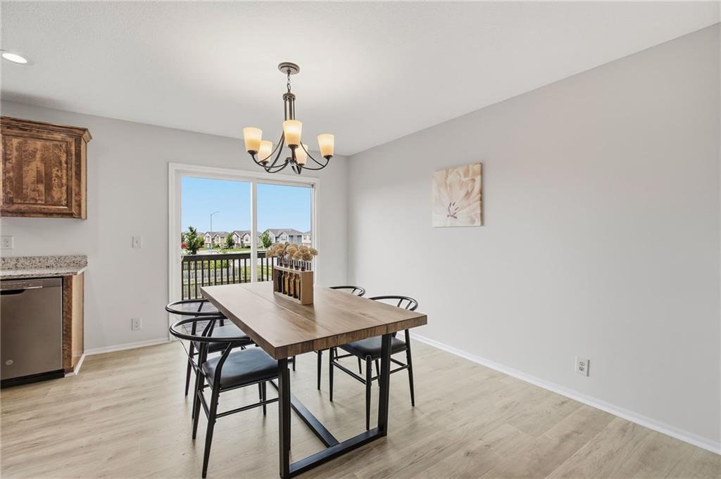 301 Northeast 192nd Terrace Smithville, MO 64089 - Photo 9 of 37 Gallery Image 9