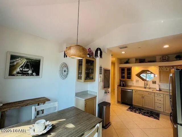 $319,000 | 3000 Ocean Shore Boulevard, Unit 150, Ormond Beach, FL 32176