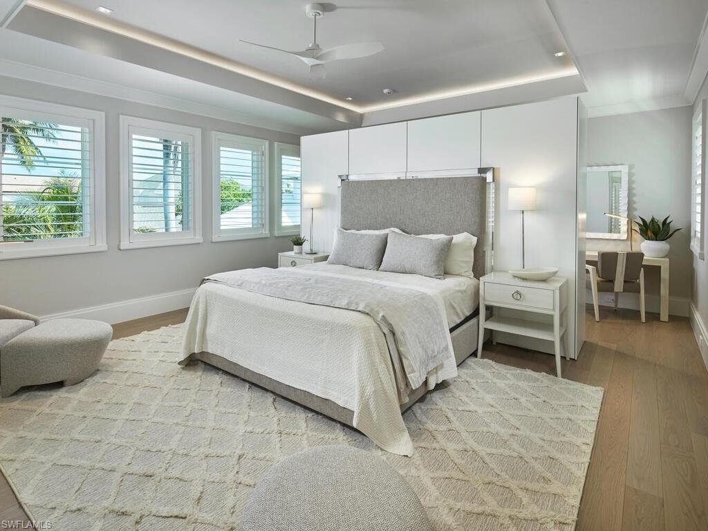3233 Gin Lane Naples, FL 34102 - Photo 20 of 38