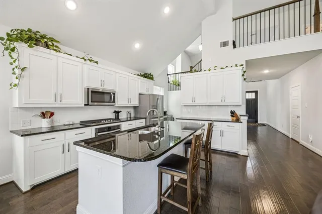 $480,000 | 809 Nathanael Greene Court, Aubrey, TX 76227