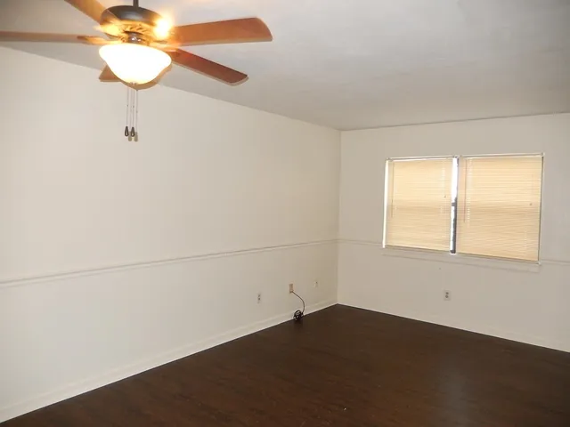 $1,100 | 2807 Botany Place, Tallahassee, FL 32301