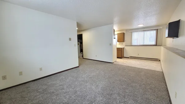 $259,900 | 3202-3204 10th Avenue North, Fargo, ND 58102