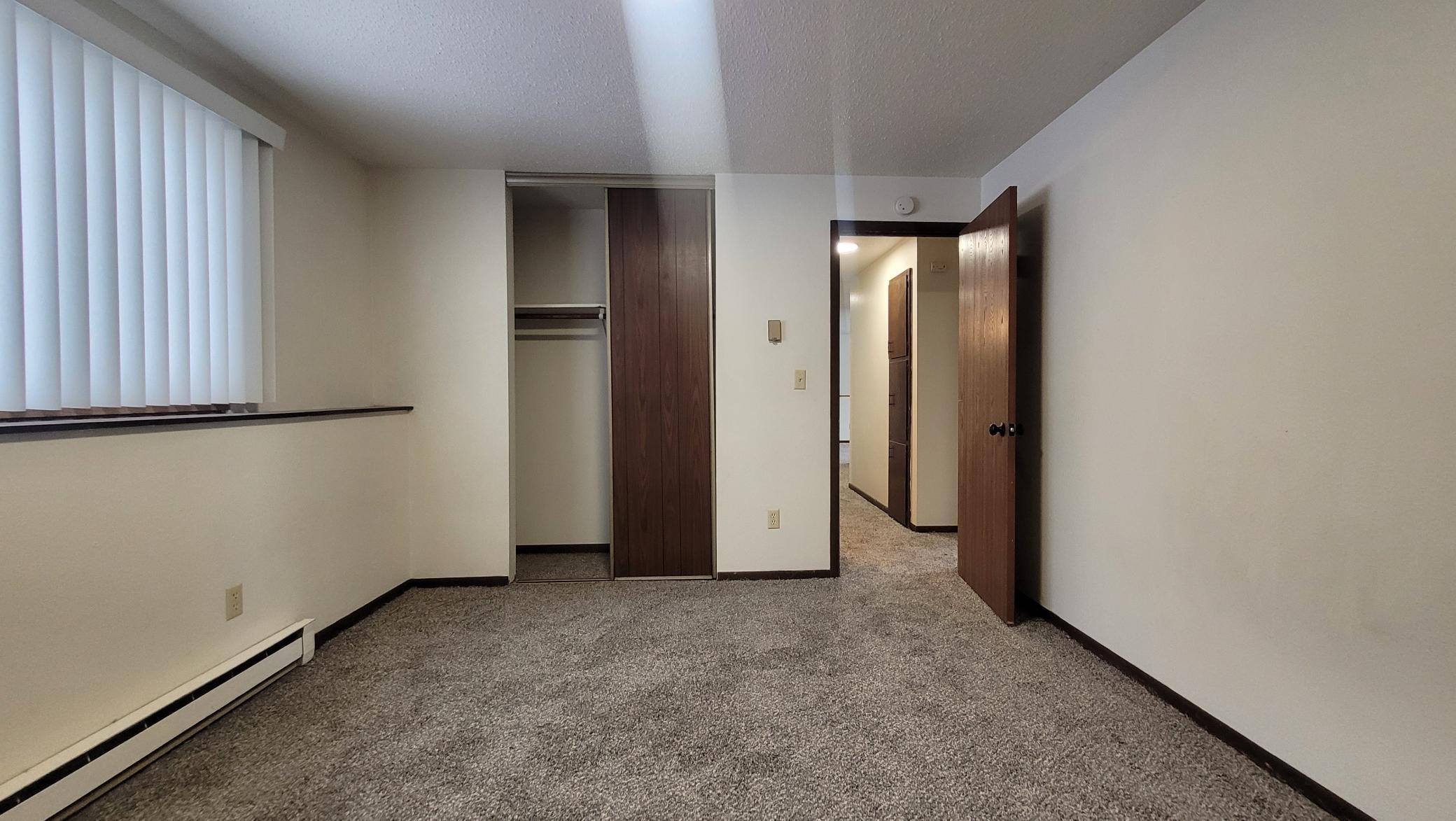 3202-3204 10th Avenue North Fargo, ND 58102 - Photo 6 of 14