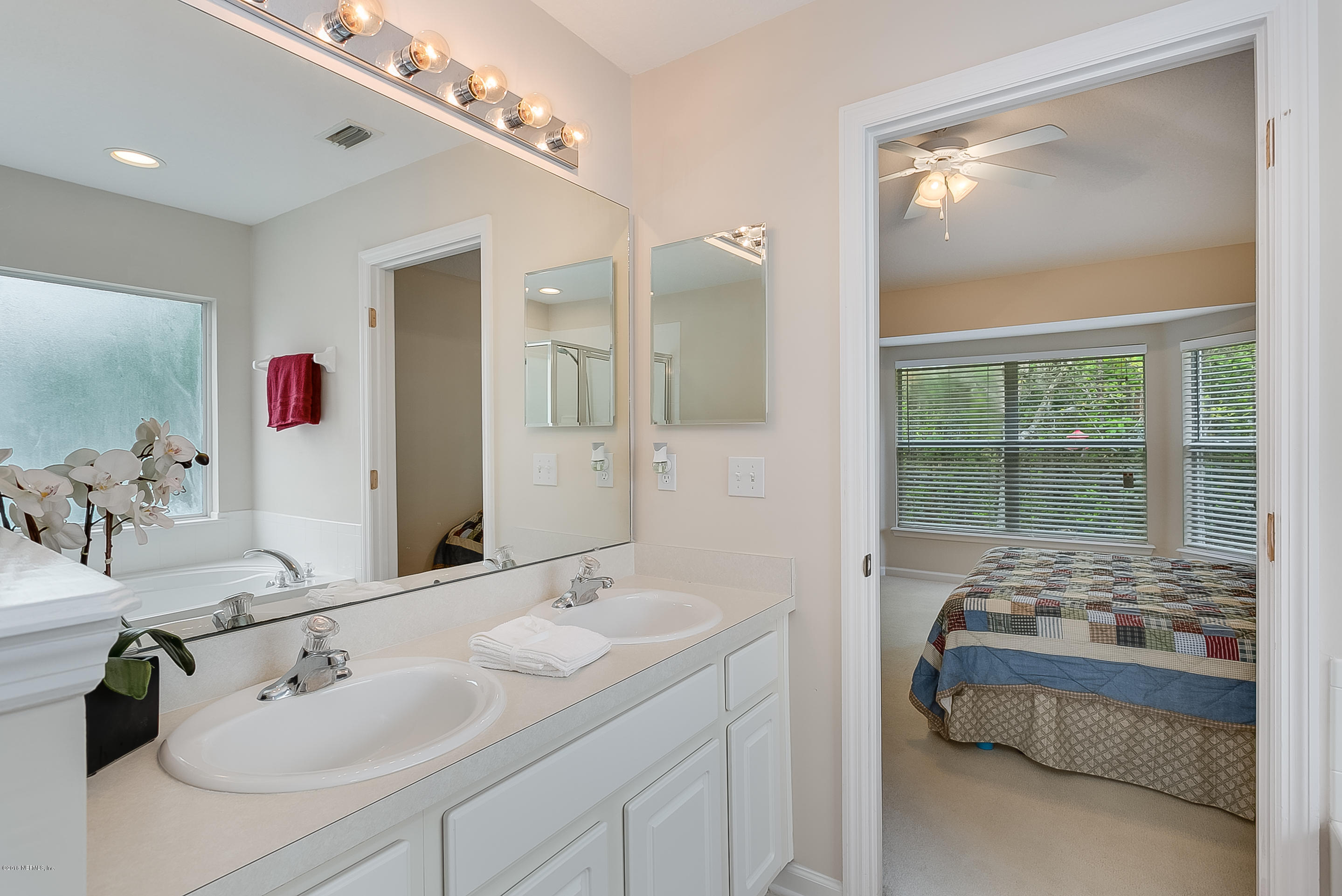 1076 Beckingham Drive St. Augustine, FL 32092 - Photo 15 of 25 015_Master Bathroom