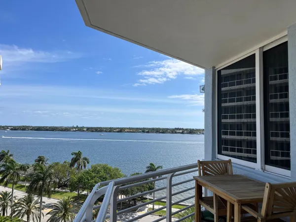 $3,695 | 1551 North Flagler Drive, Unit 802, West Palm Beach, FL 33401