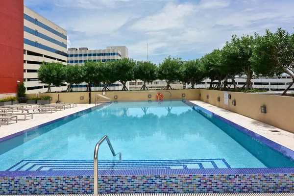 $3,695 | 1551 North Flagler Drive, Unit 802, West Palm Beach, FL 33401