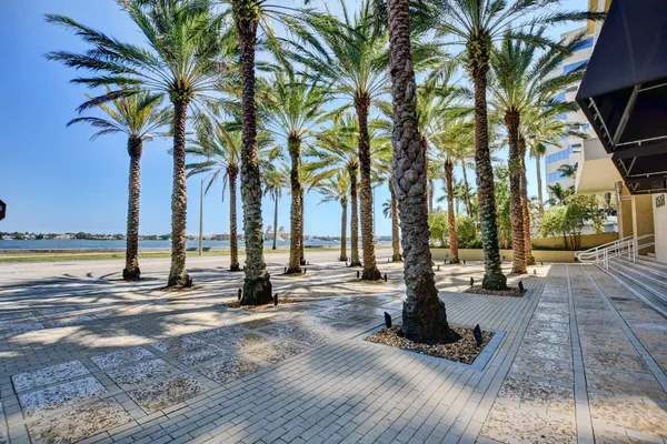 $3,695 | 1551 North Flagler Drive, Unit 802, West Palm Beach, FL 33401