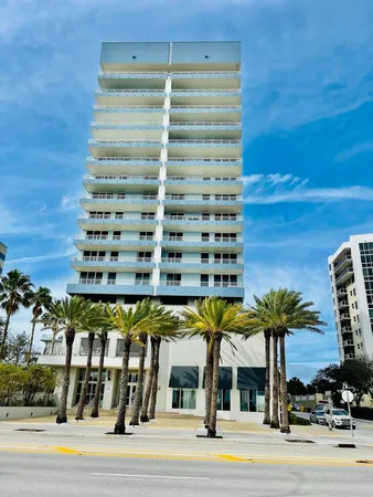 $3,695 | 1551 North Flagler Drive, Unit 802, West Palm Beach, FL 33401