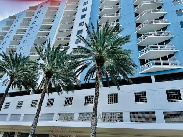 $3,695 | 1551 North Flagler Drive, Unit 802, West Palm Beach, FL 33401