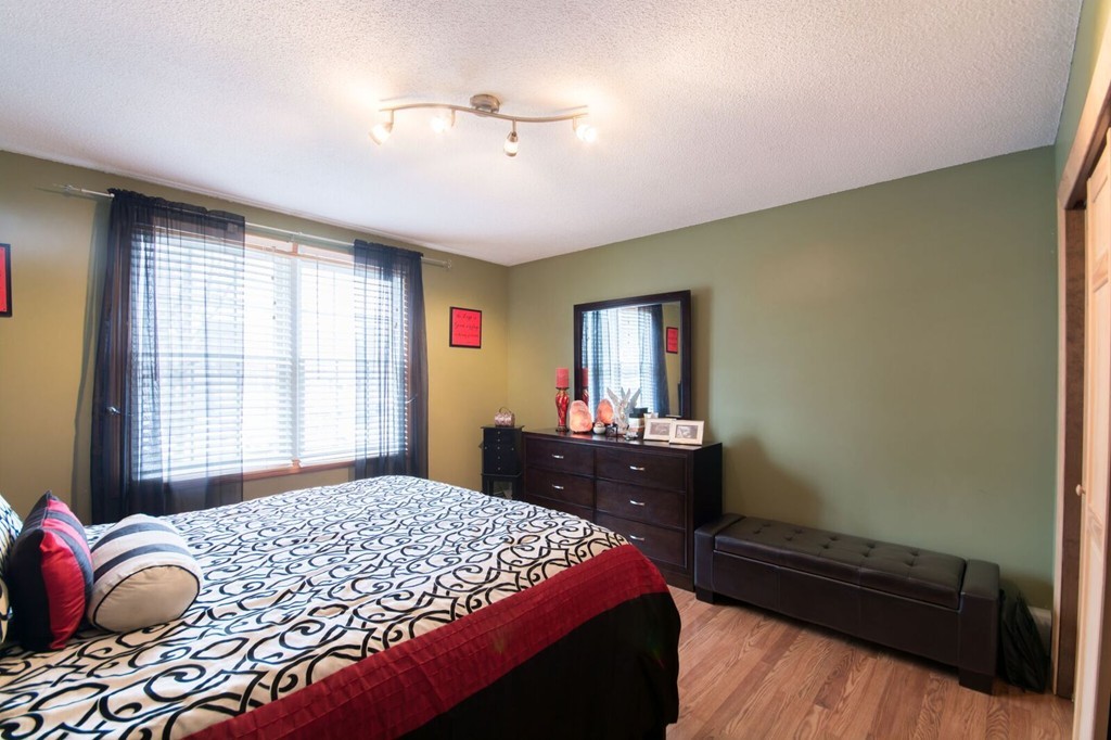 490 Dickinson Street Fall River, MA 02721 - Photo 17 of 30 Gallery Image 17