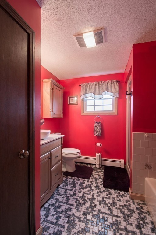 490 Dickinson Street Fall River, MA 02721 - Photo 18 of 30 Gallery Image 18