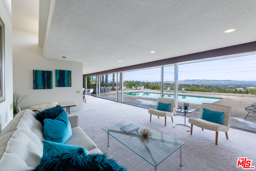 16533 Oldham Street Encino, CA 91436 - Photo 15 of 54