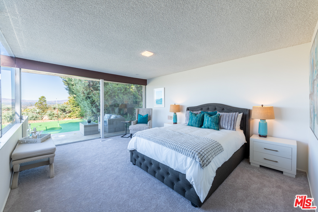 16533 Oldham Street Encino, CA 91436 - Photo 42 of 54